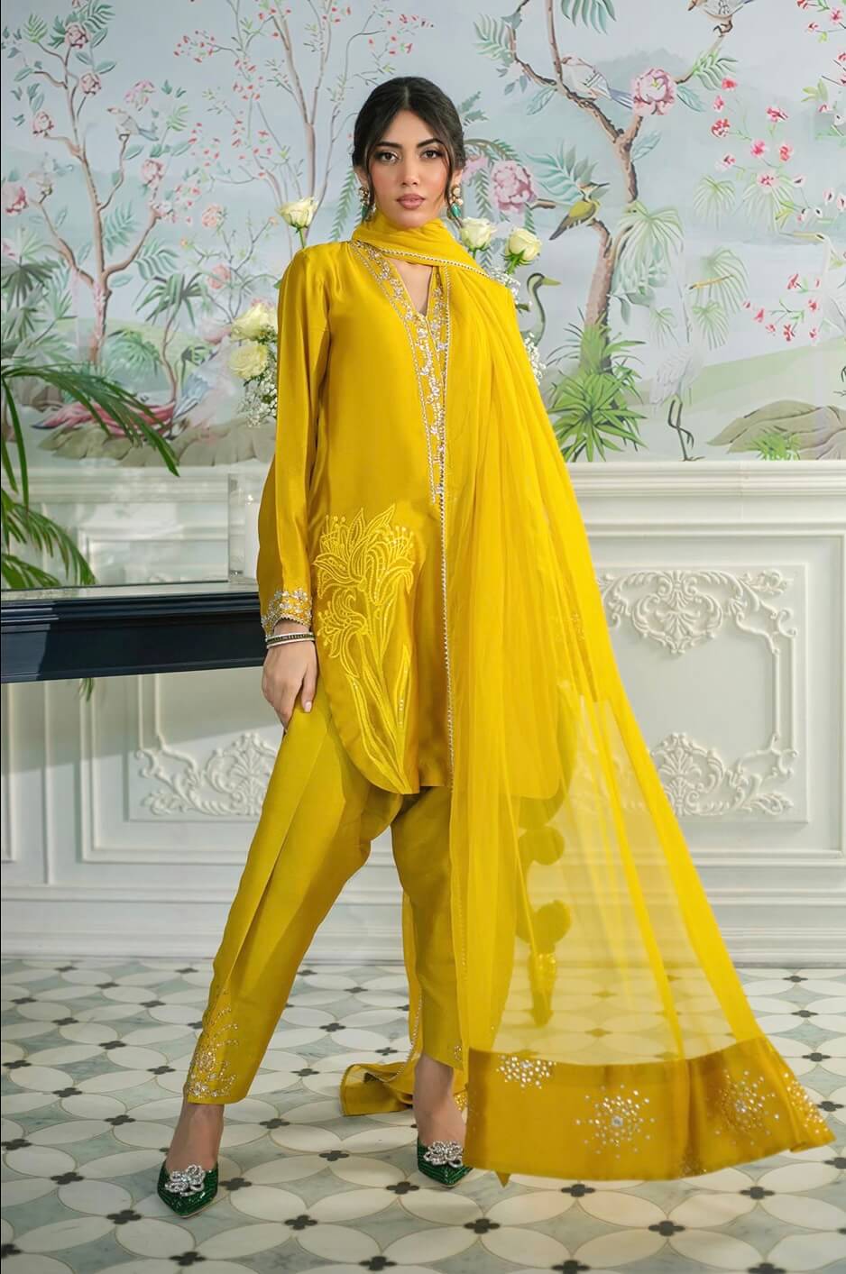 ANNUS ABRAR SEHR EID LUXE’25 | MELANIE DAFFODIL