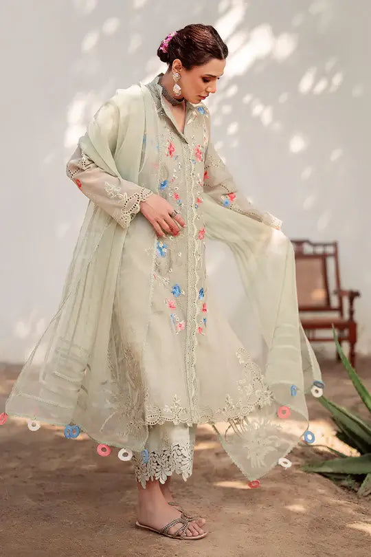 NADIA FAROOQUI SAIBAN LUXURY PRET’25 | MEHERZADE