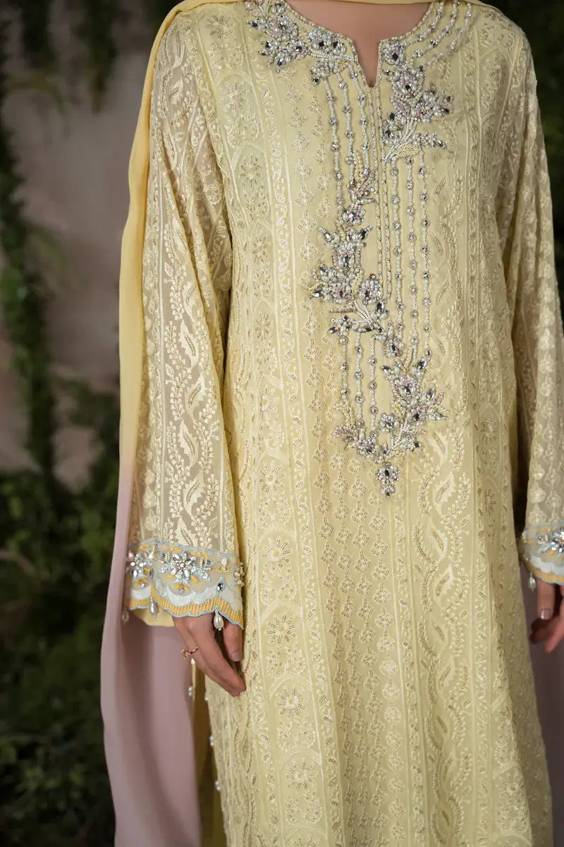 AMMARA KHAN ‘SIA EID LUXURY’25 | CHIKANKARI BLOOM