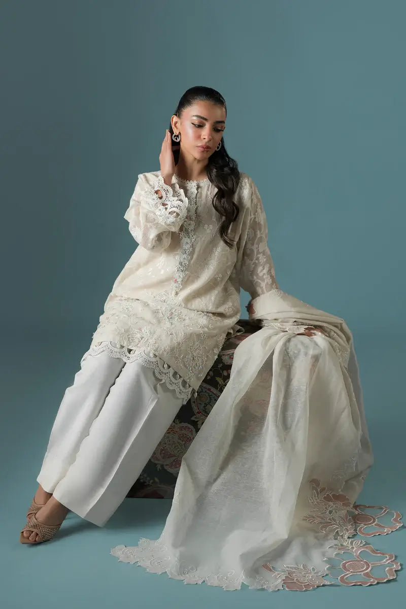 AMMARA KHAN ‘FLO LUXURY FESTIVE COLLECTION’25 | PEARL SPRING LILY SHALWAR SET