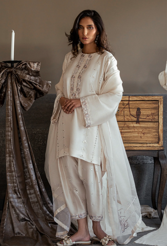 HINA MOHAMED LUXURY EDIT’25 | AZURA SET IN WHITE