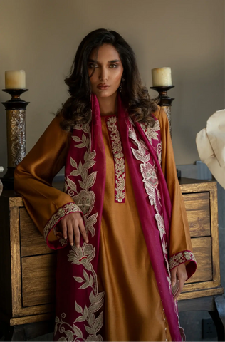 HINA MOHAMED LUXURY EDIT’25 | NEERA IN GOLD MUSTARD