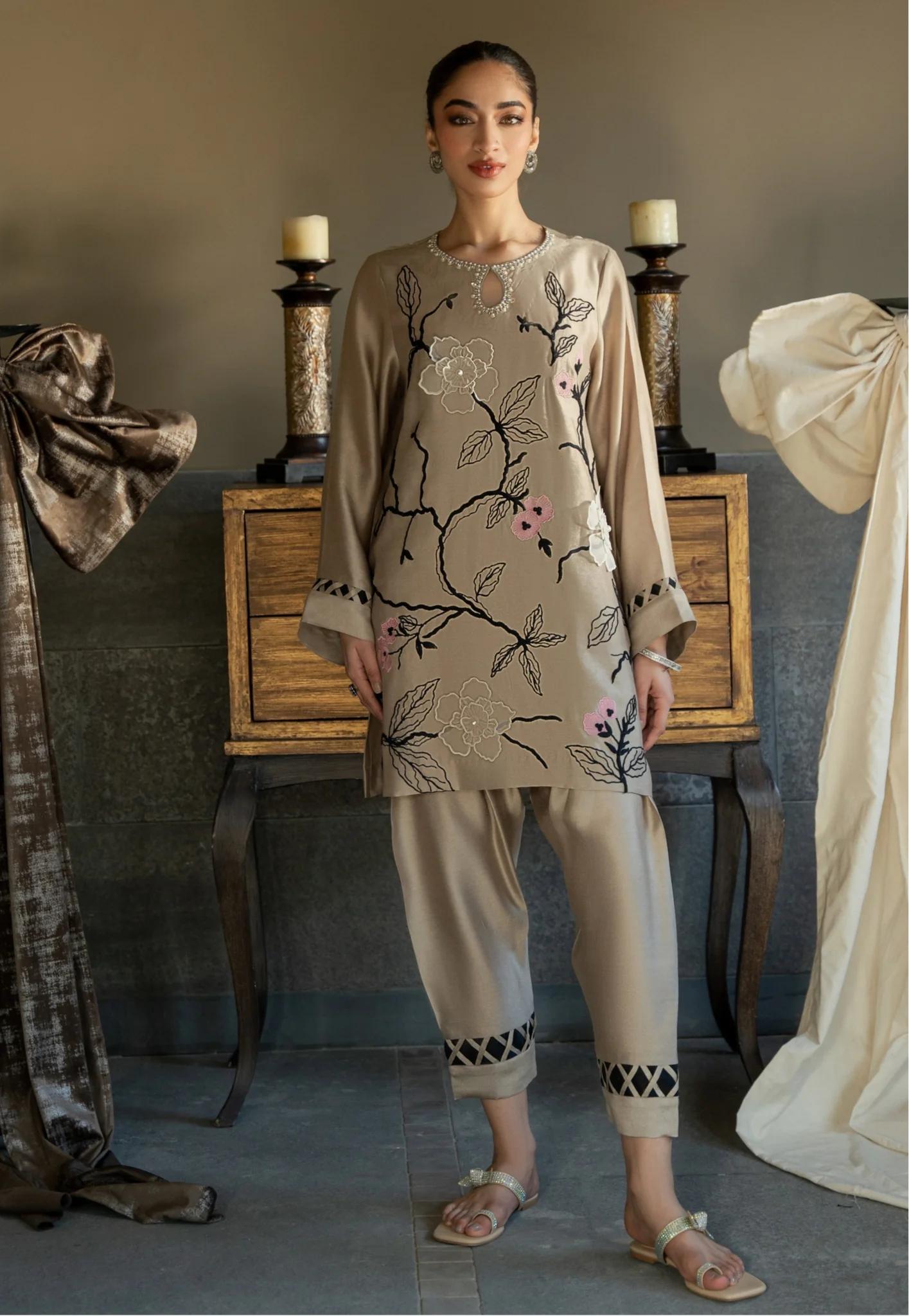 HINA MOHAMED LUXURY EDIT’25 | HUDA SET