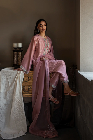 HINA MOHAMED LUXURY EDIT’25 | AZURA SET IN TEA PINK