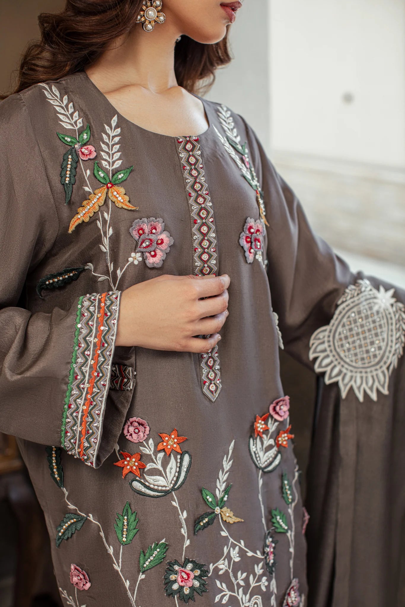 HINA MOHAMED LUXURY EDIT’25 | CELINA