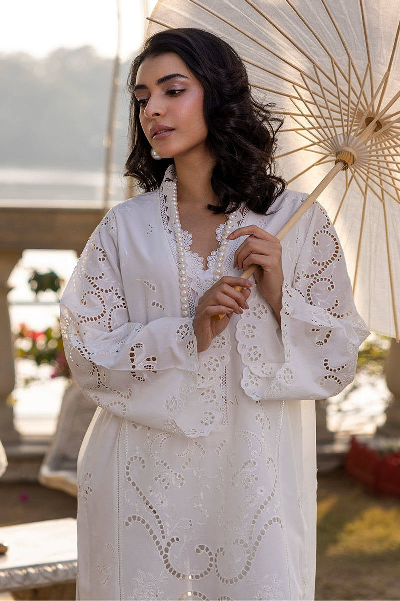 FARIDA HASAN ‘PICNIC BASICS’25 | IVORY PEARL SET