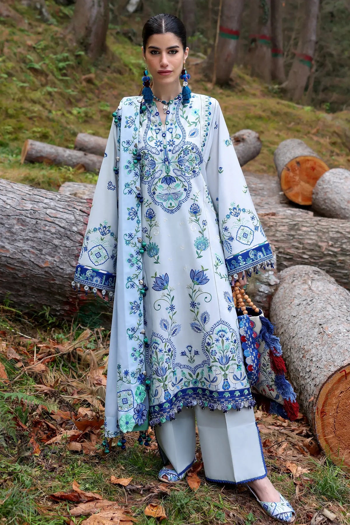 ZAHA ‘NEELAM LAWN’25 | KASHUR ZL25-11 A