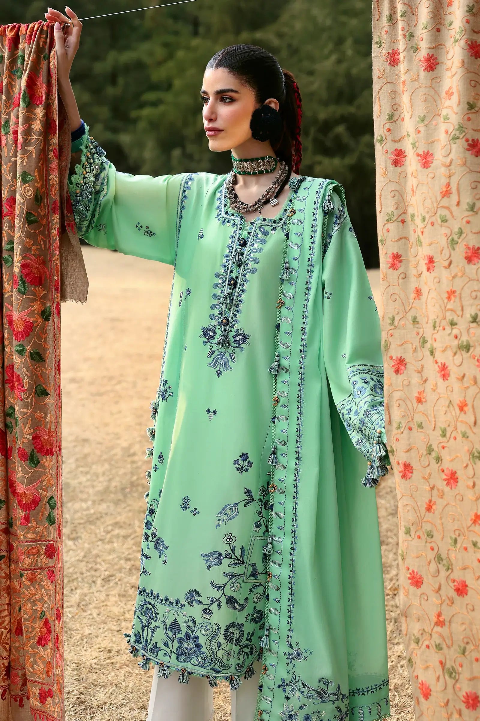 ZAHA ‘NEELAM LAWN’25 | ELAYA