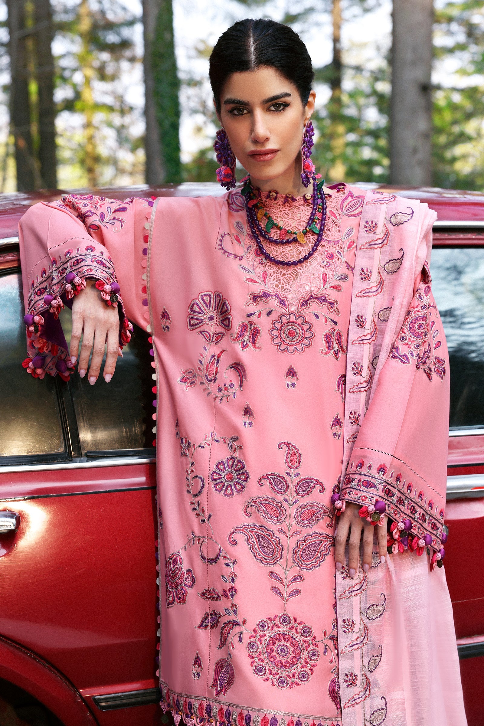 ZAHA ‘NEELAM LAWN’25 | ZARIAH