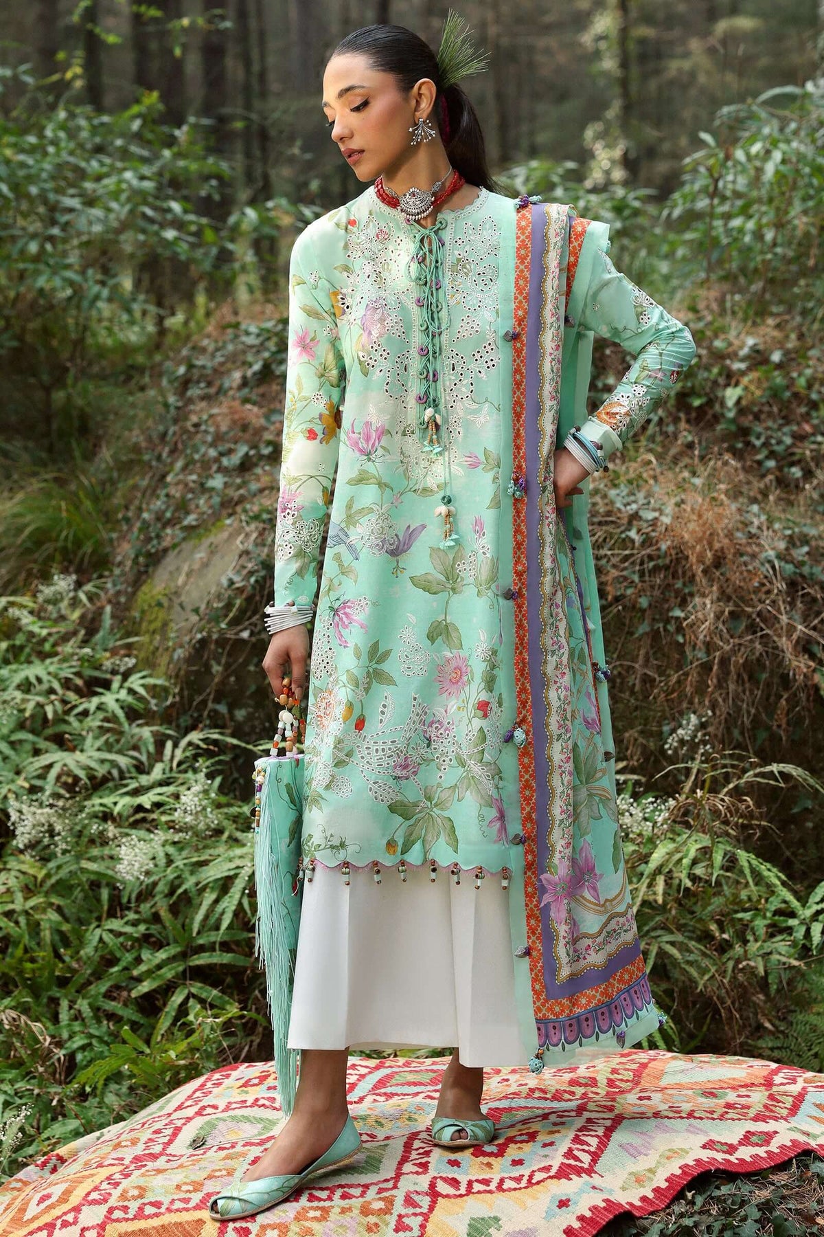 ZAHA ‘NEELAM LAWN’25 | ELARA