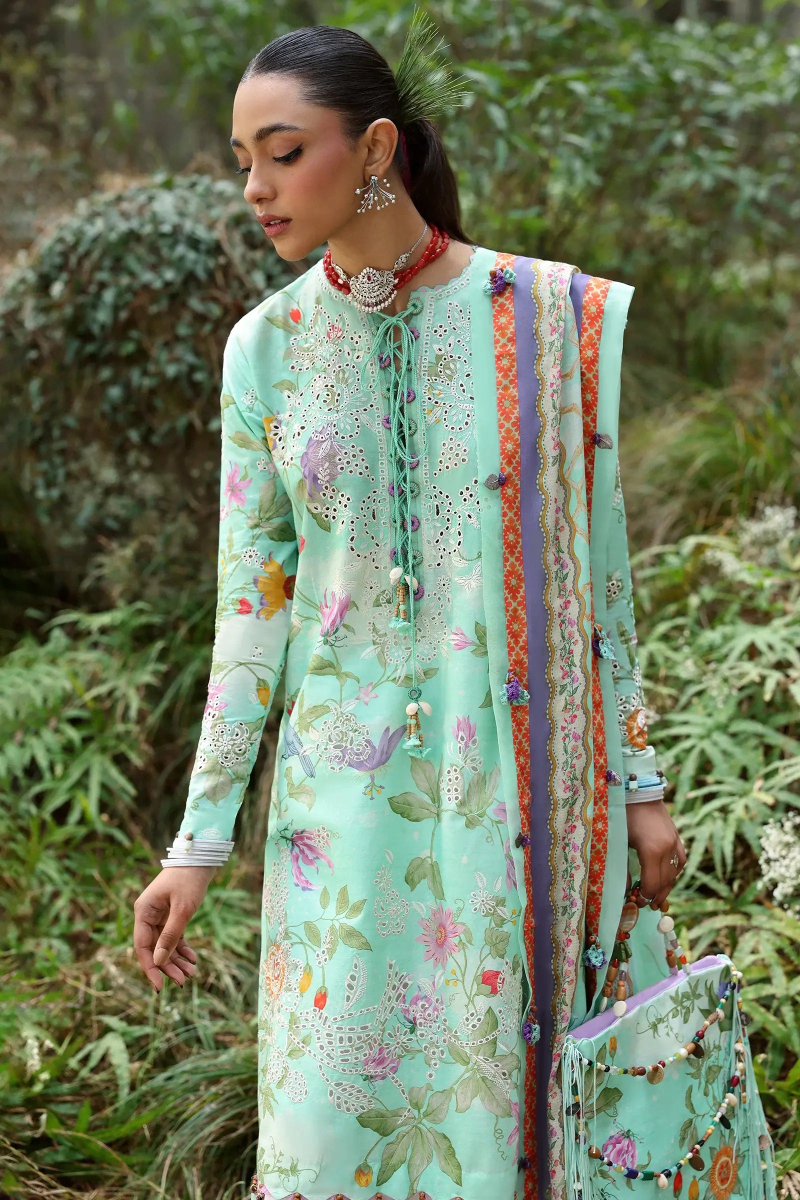 ZAHA ‘NEELAM LAWN’25 | ELARA