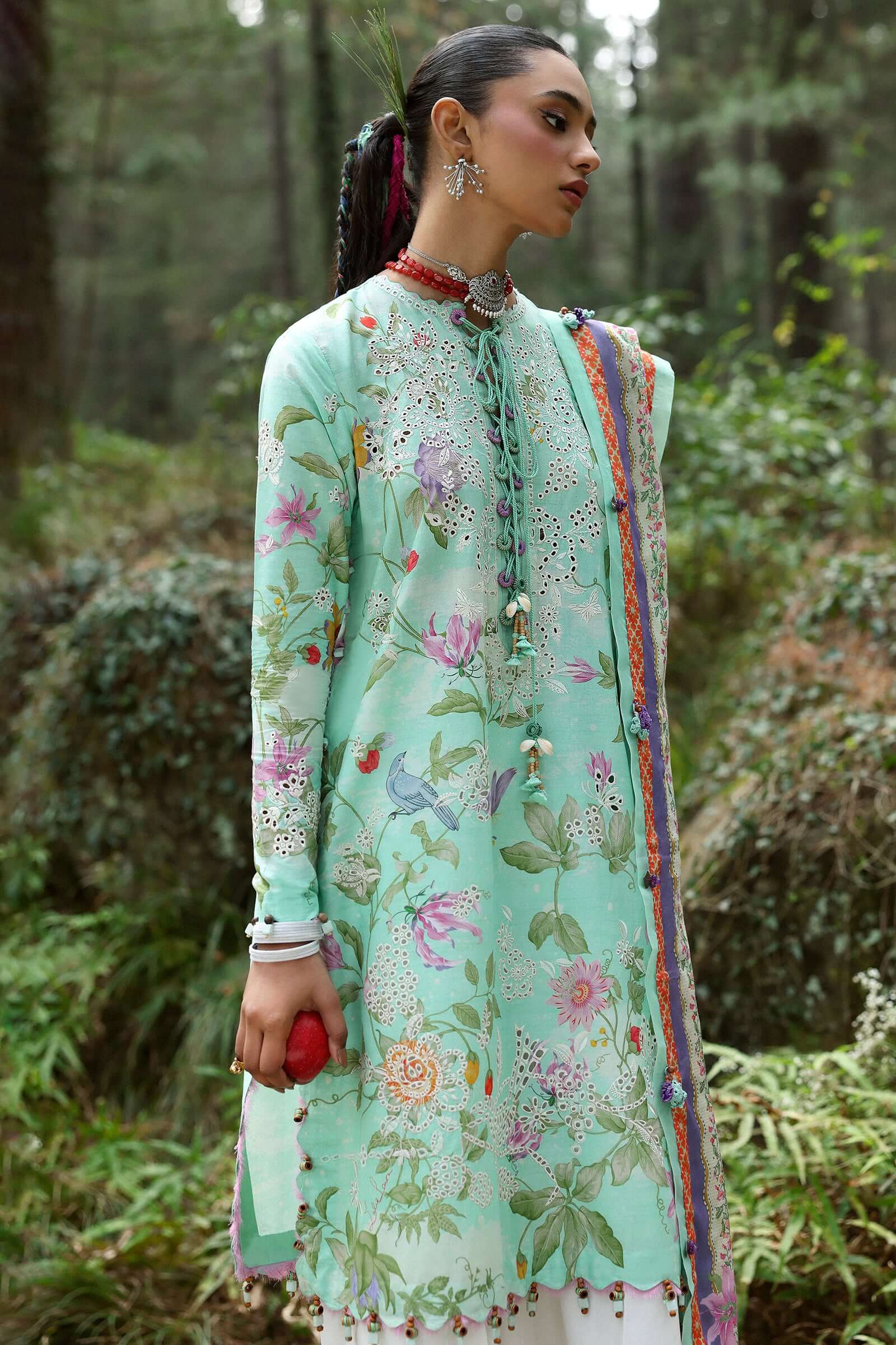 ZAHA ‘NEELAM LAWN’25 | ELARA