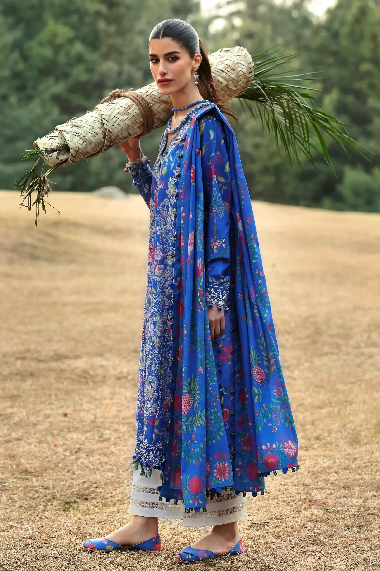 ZAHA ‘NEELAM LAWN’25 | ZAYANA