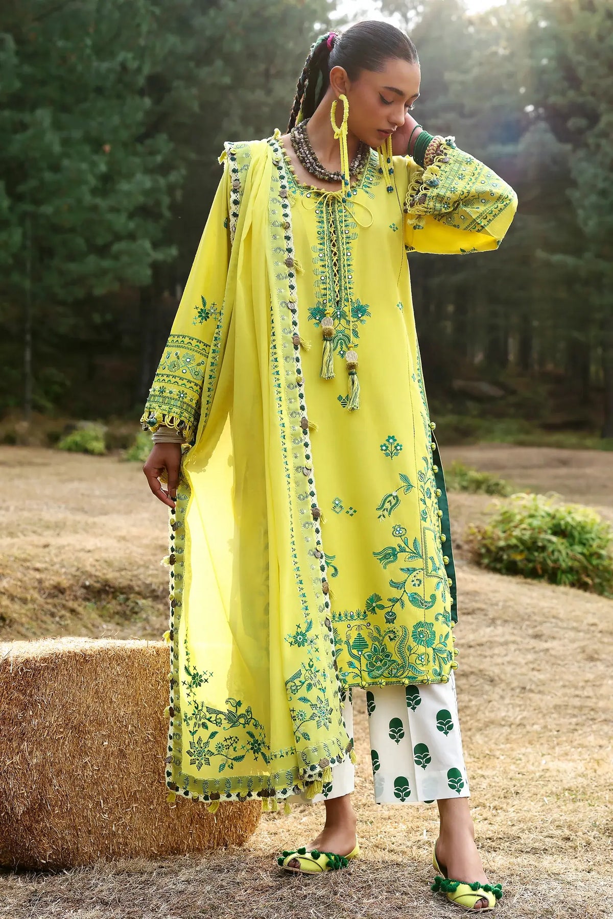 ZAHA ‘NEELAM LAWN’25 | ELAYA