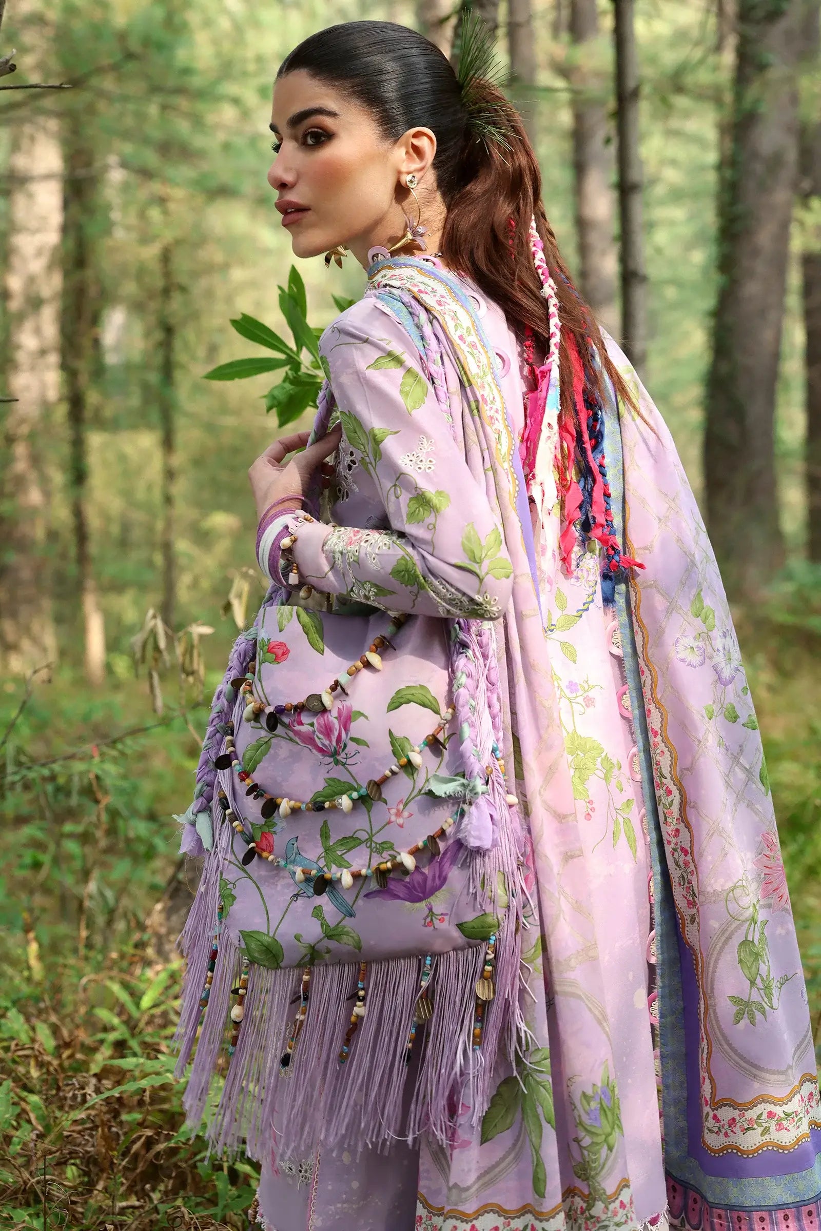 ZAHA ‘NEELAM LAWN’25 | ELARA