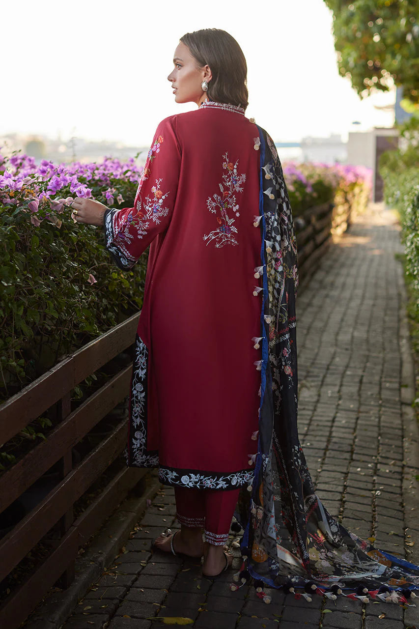 NIDA AZWER LUXURY LAWN’25 | RED SERENITY
