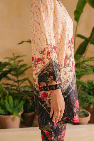STUDIO MEHR LAWN PRET’25 | FLORAL LATTICE MATCHING SET