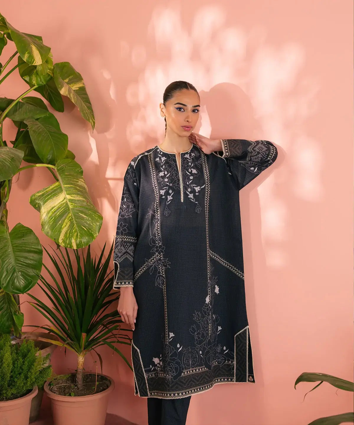 STUDIO MEHR LAWN PRET’25 | MIDNIGHT VINE MATCHING SET