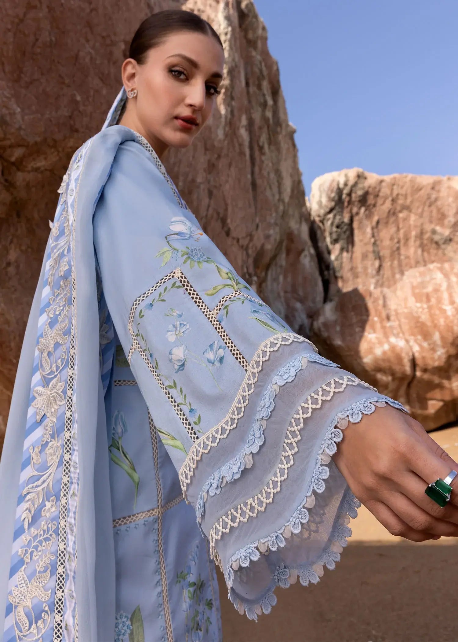 CRIMSON ‘FLOW UNSTITCHED SPRING SUMMER’25 | A GIRL IN THE GARDEN - B
