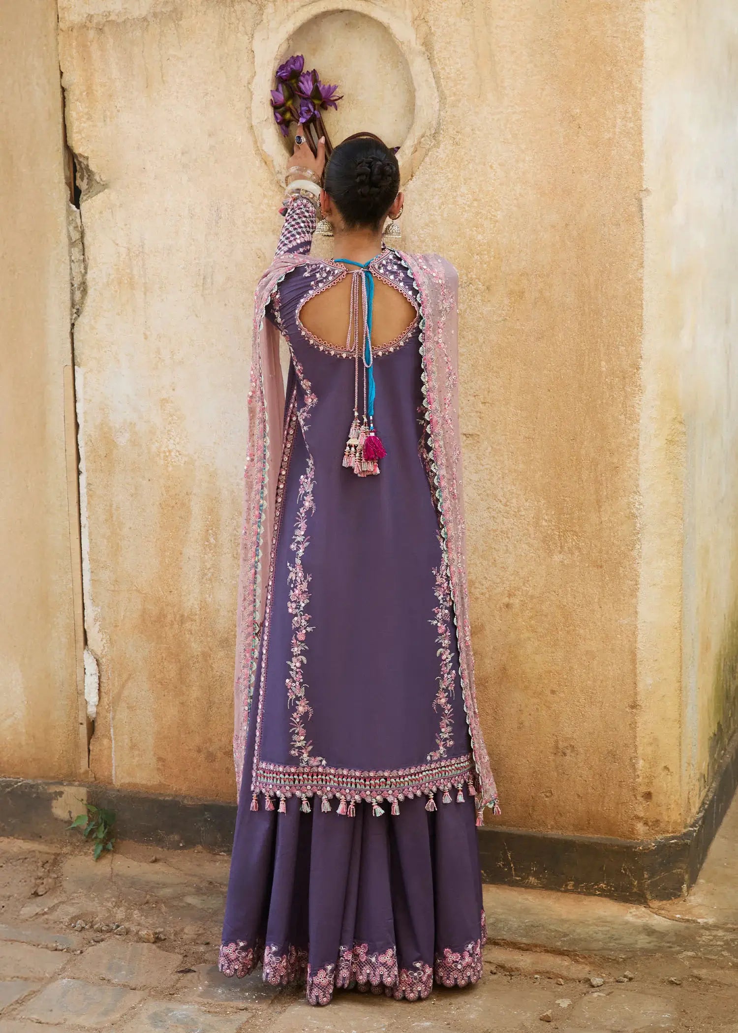 HUSSAIN REHAR LUXURY LAWN’25 | IRRIS