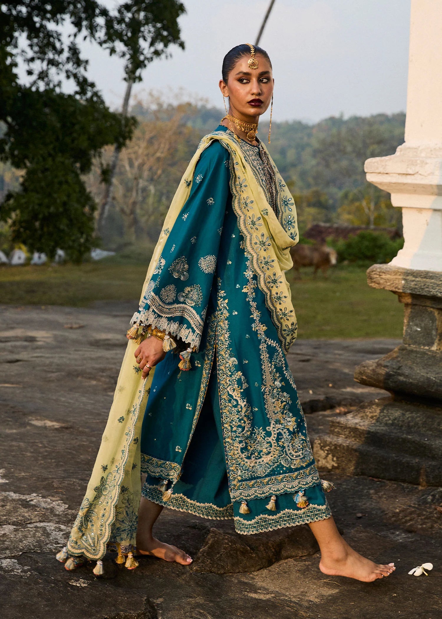 HUSSAIN REHAR LUXURY LAWN’25 | EUPIC