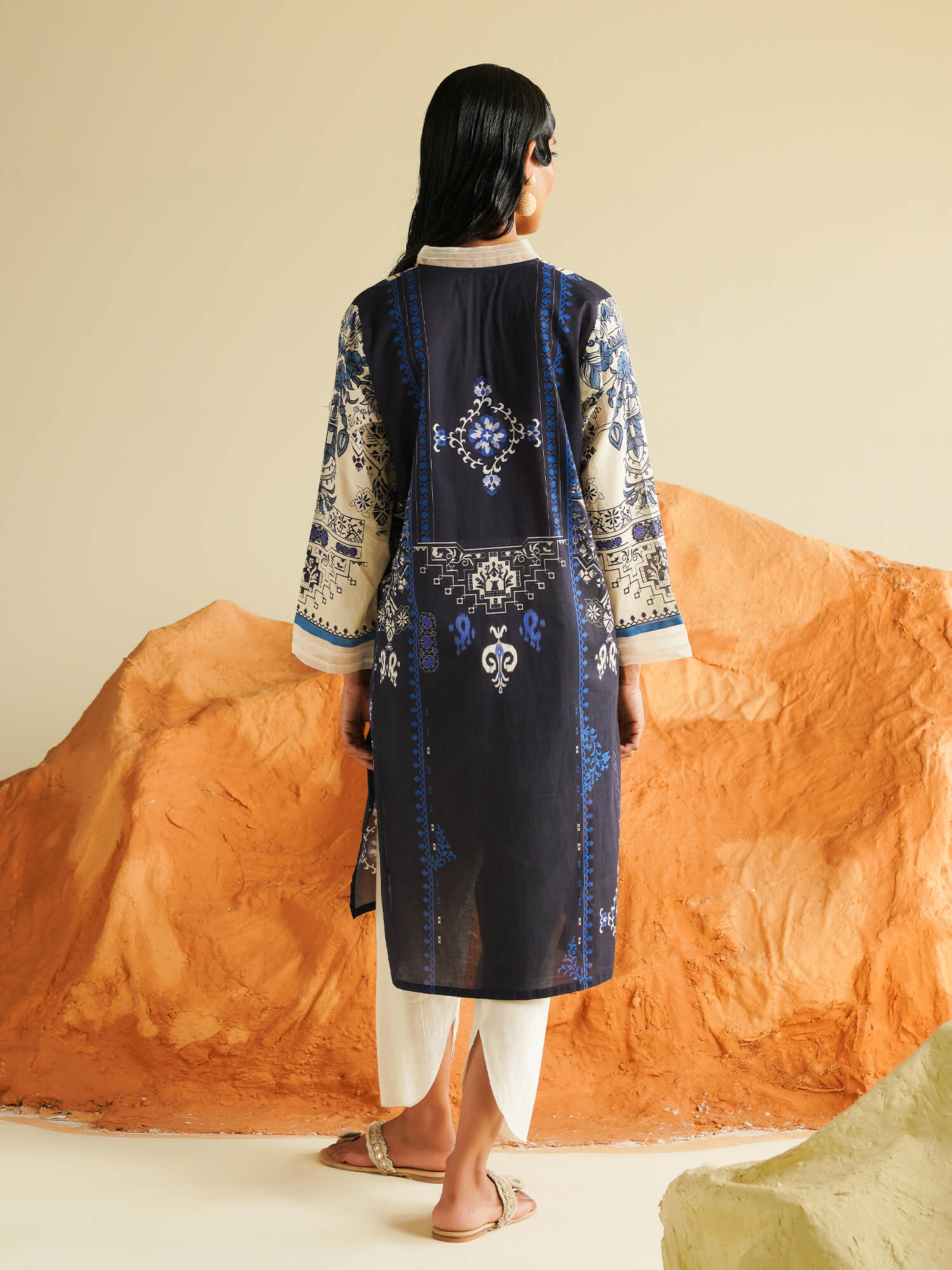 MISHKAA BY MISHA LAKHANI RTW’25 | PRINTED KURTA SET