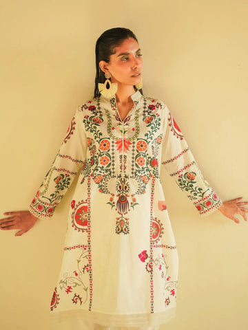 MISHKAA BY MISHA LAKHANI RTW’25 | PRINTED KURTA