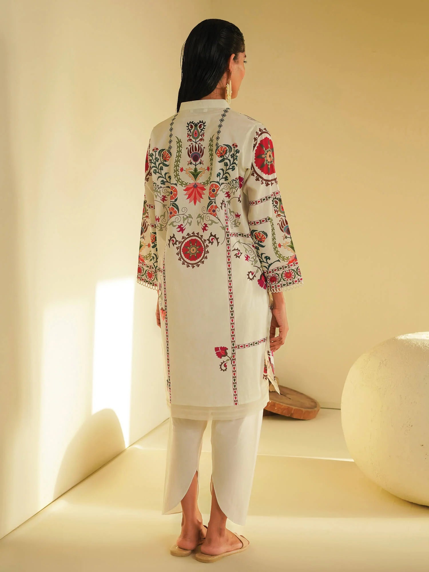 MISHKAA BY MISHA LAKHANI RTW’25 | PRINTED KURTA