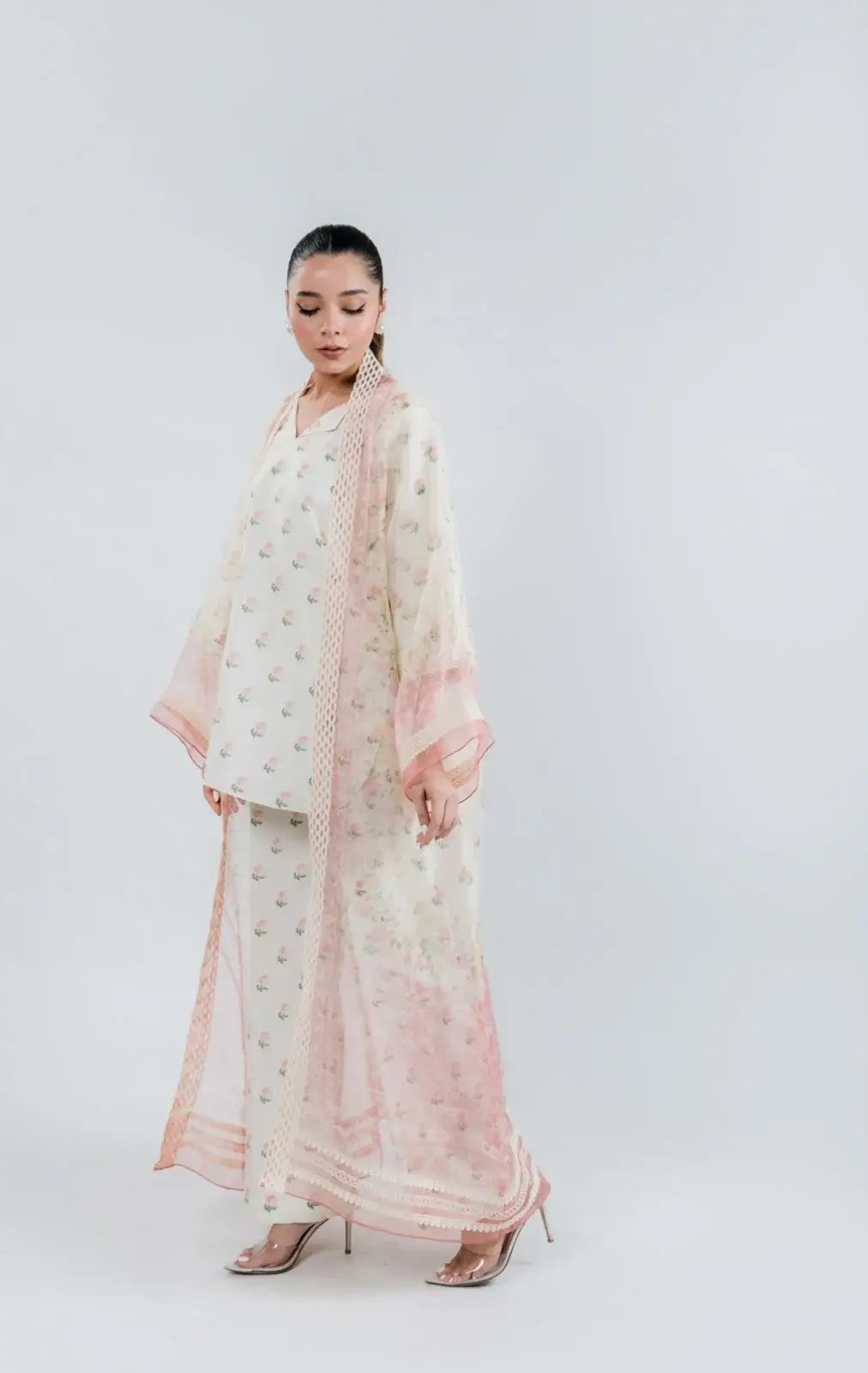 BARAE KHANOM SPRING SUMMER’25 VOL 1 | NIHAN B
