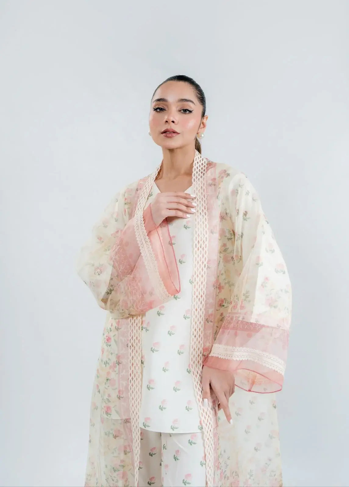 BARAE KHANOM SPRING SUMMER’25 VOL 1 | NIHAN B