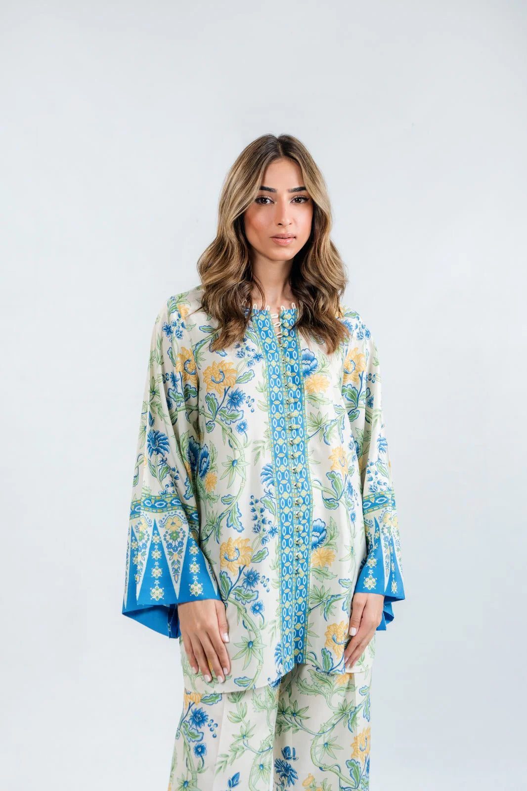 BARAE KHANOM SPRING SUMMER’25 VOL 1 | FEEHA A