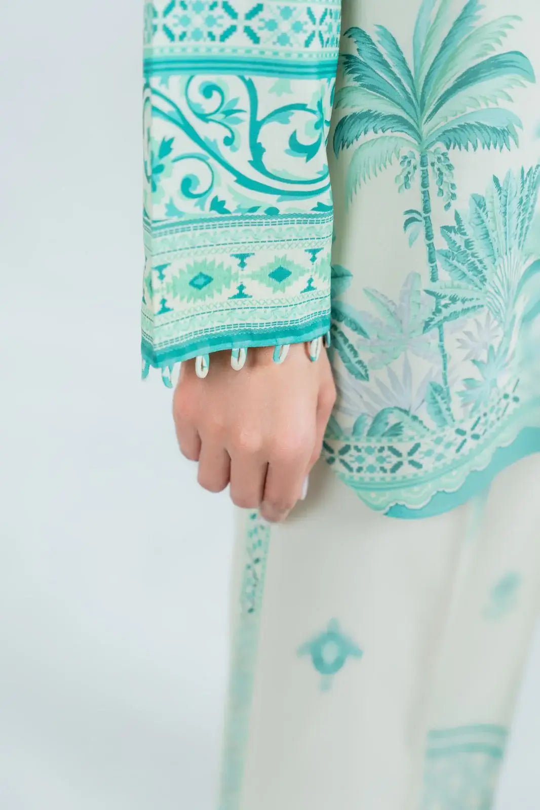 BARAE KHANOM SPRING SUMMER’25 VOL 1 | RITA A