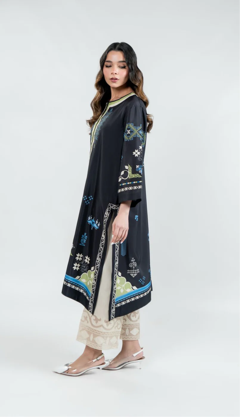BARAE KHANOM SPRING SUMMER’25 VOL 1 | DINA B