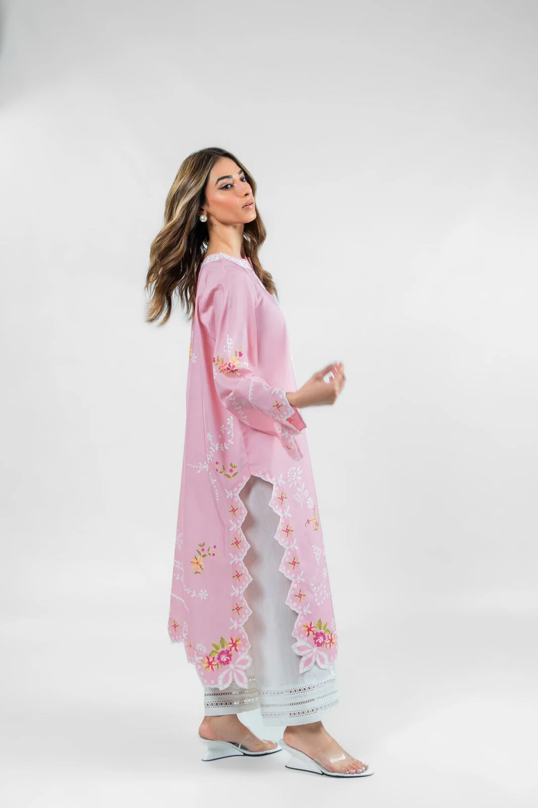 BARAE KHANOM SPRING SUMMER’25 VOL 1 | HANIA A