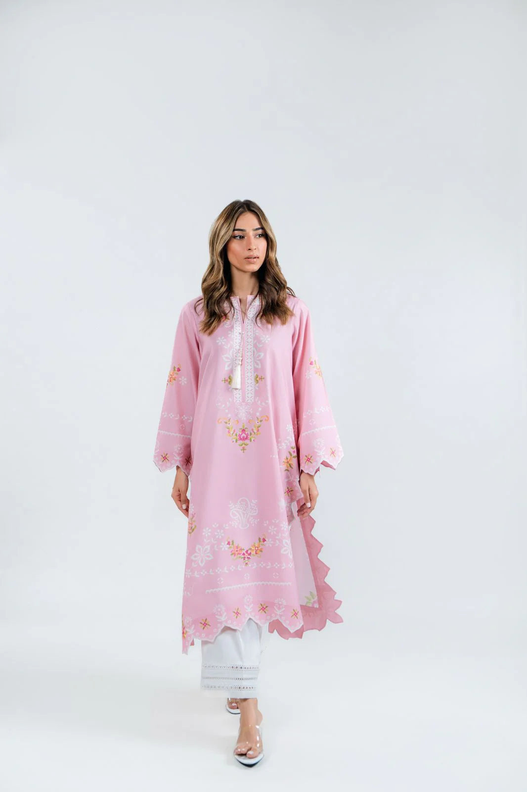 BARAE KHANOM SPRING SUMMER’25 VOL 1 | HANIA A