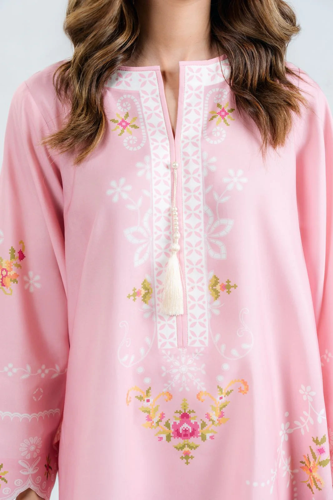 BARAE KHANOM SPRING SUMMER’25 VOL 1 | HANIA A