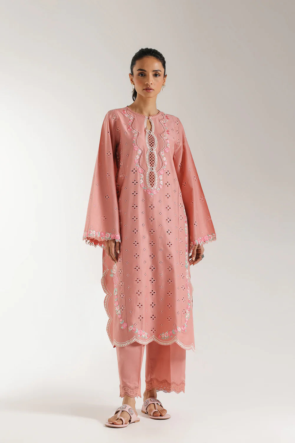 ETHNIC RTW’25 | E3119/103/325