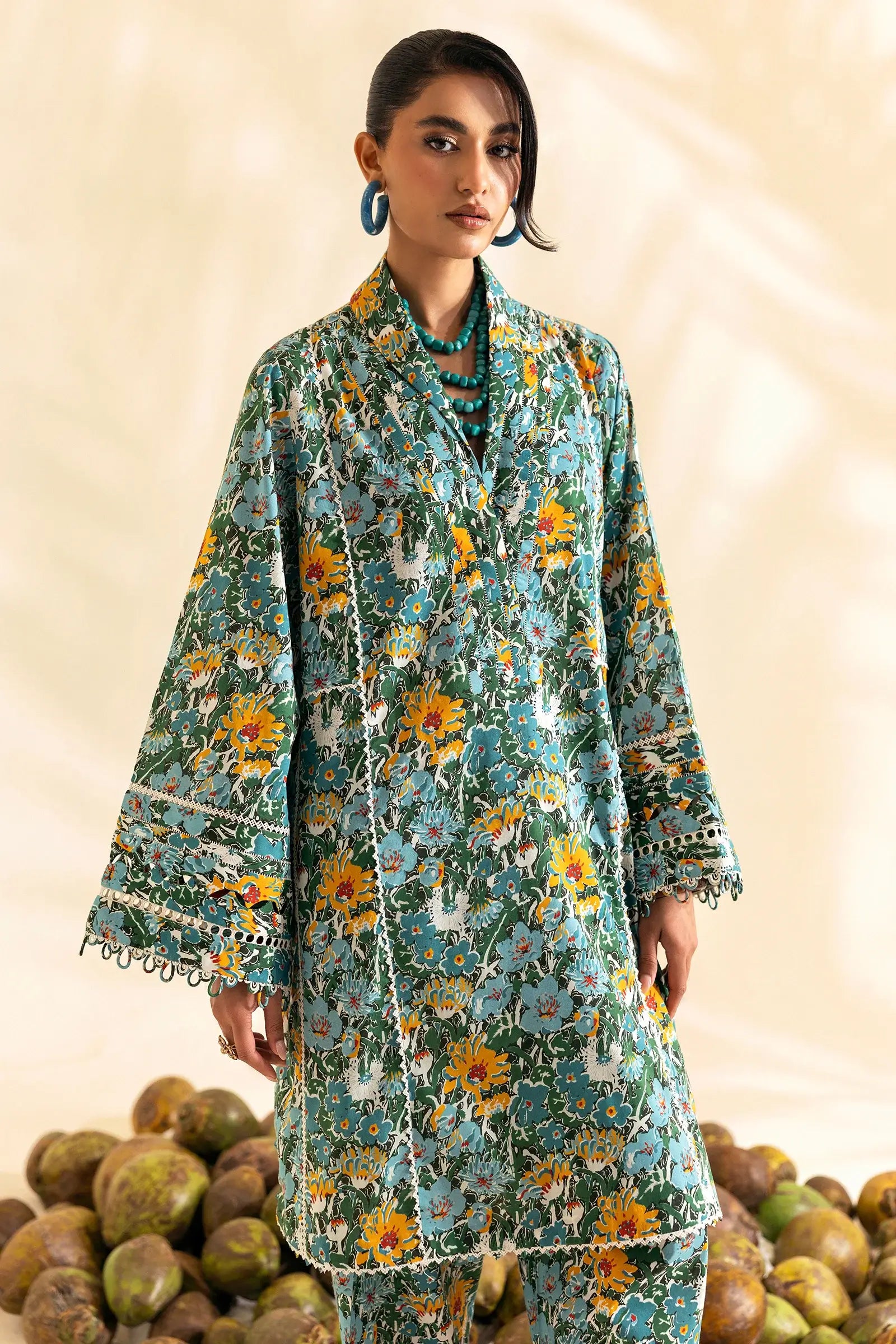 ZAHA POP RTW’25 | BRISA