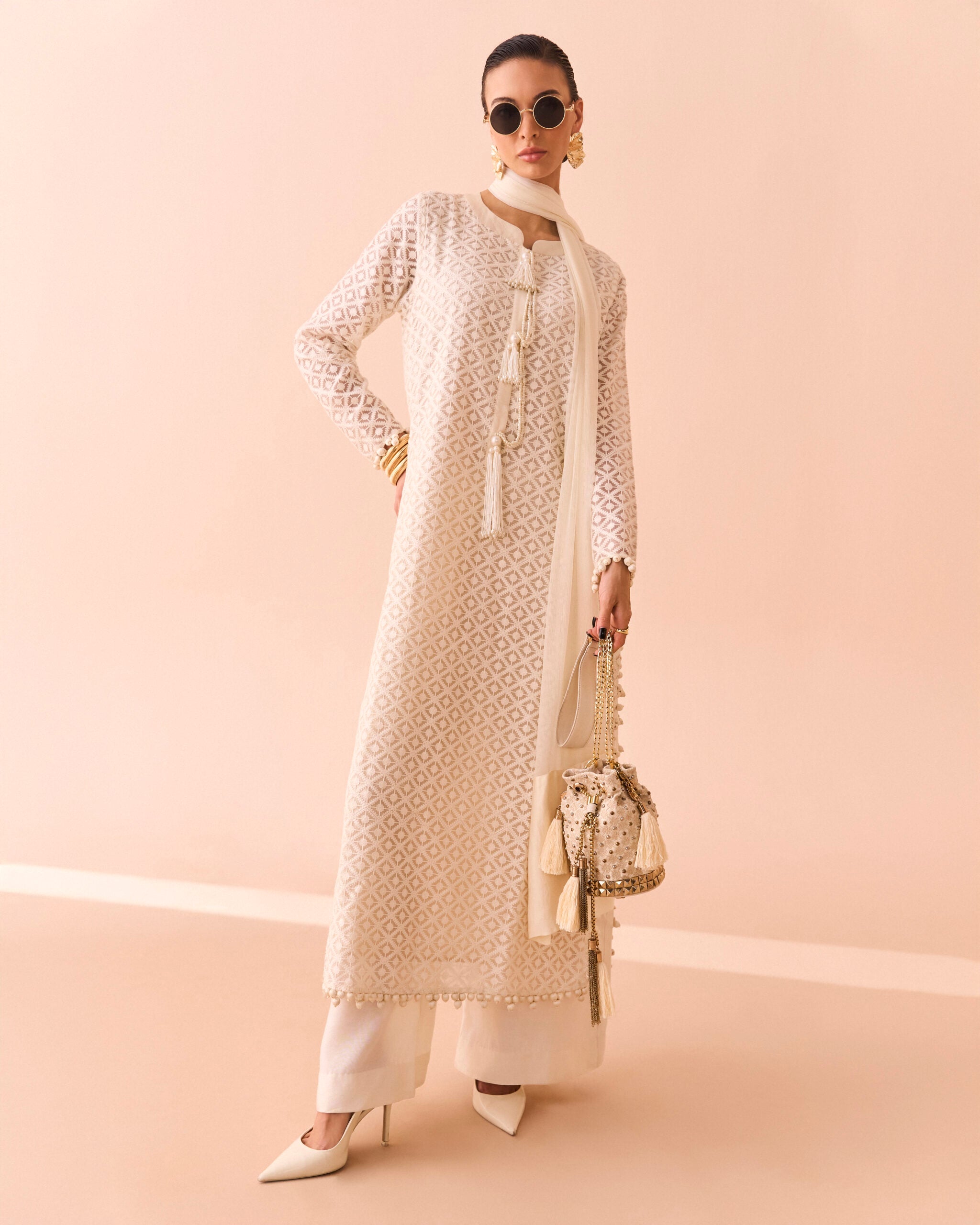 IQBAL HUSSAIN DIFFUSION SPRING SUMMER’25 | EO-01