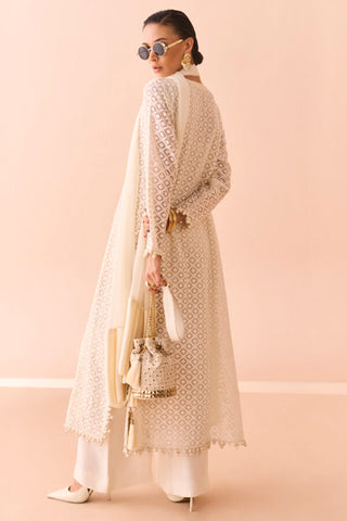 IQBAL HUSSAIN DIFFUSION SPRING SUMMER’25 | EO-01