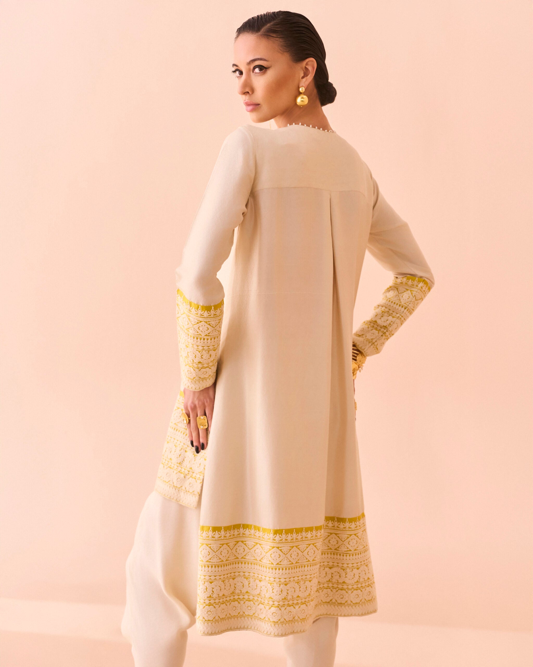 IQBAL HUSSAIN DIFFUSION SPRING SUMMER’25 | EO-06