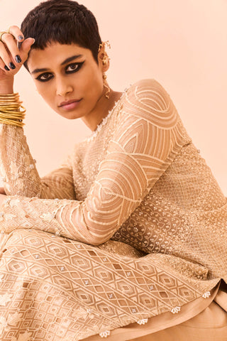 IQBAL HUSSAIN DIFFUSION SPRING SUMMER’25 | EO-08