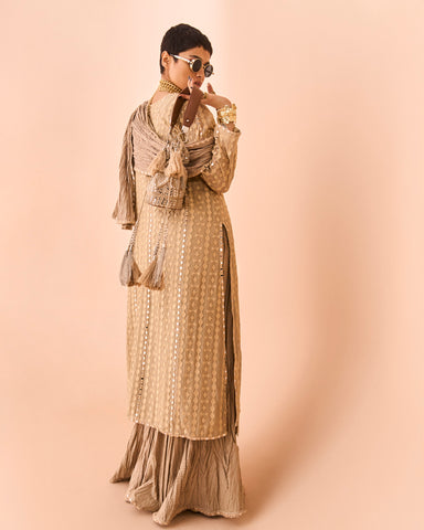 IQBAL HUSSAIN DIFFUSION SPRING SUMMER’25 | EO-09