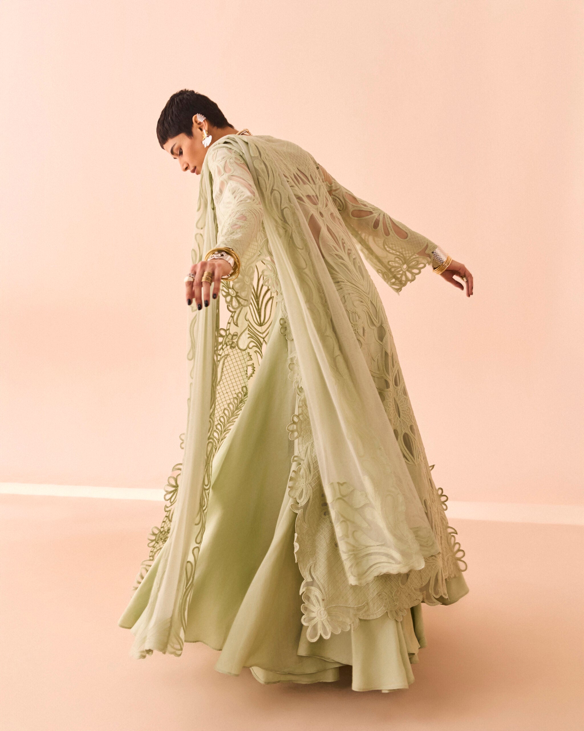 IQBAL HUSSAIN DIFFUSION SPRING SUMMER’25 | E0-13