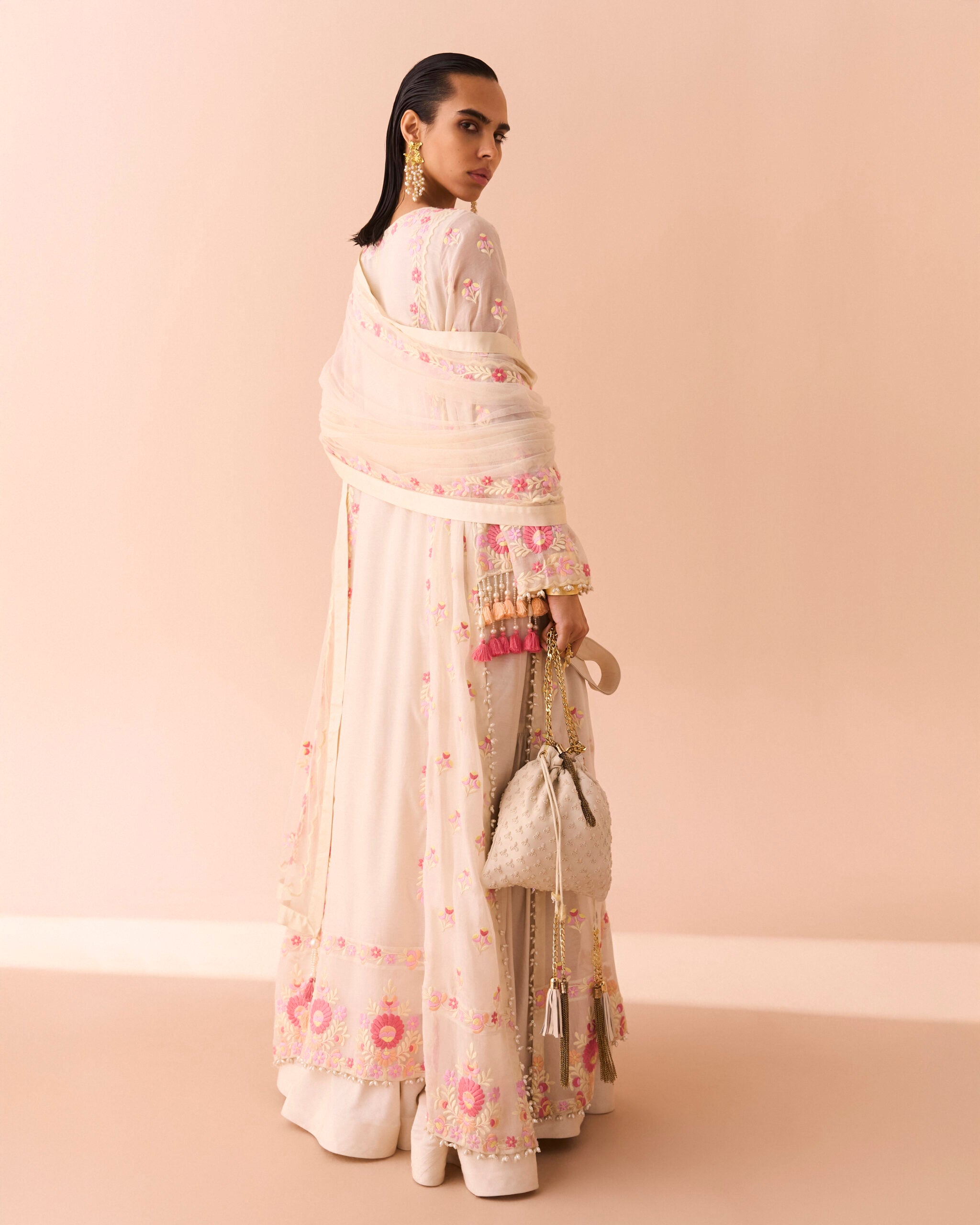 IQBAL HUSSAIN DIFFUSION SPRING SUMMER’25 | EO-18