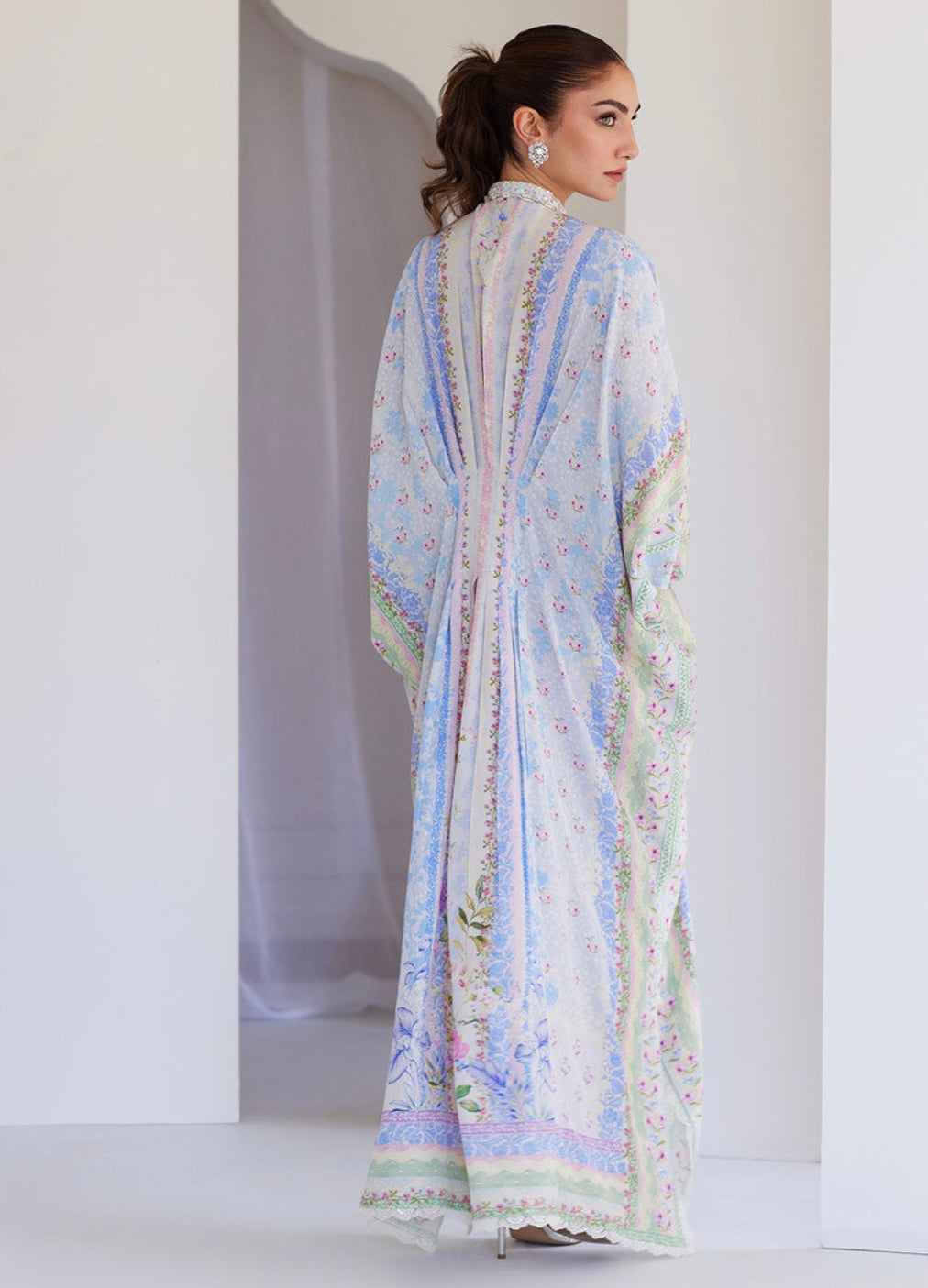 FARAH TALIB AZIZ ‘TARA LUXE SILK PRET’25 | ZERIN CREPE KAFTAN