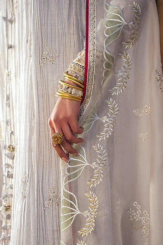 SUFFUSE SILK PRET’25 | NEVE