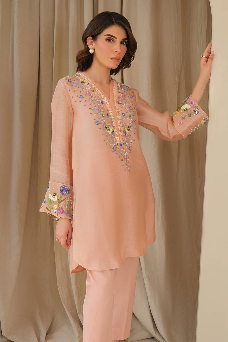 FARIDA HASAN ‘JUNE BLOOM’25 | WHIMSICAL JUNE WITH PANTS