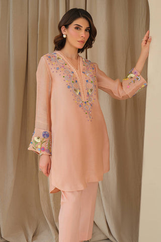 FARIDA HASAN ‘JUNE BLOOM’25 | WHIMSICAL JUNE WITH PANTS